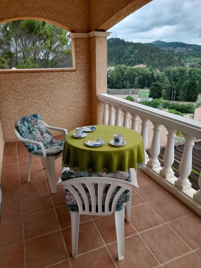 Bed and Breakfast Chez Bernard Et Rosina Espéraza Esterno foto